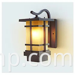 Lâmpada de jardim à prova d'água no estilo europeu para iluminação de parede externa